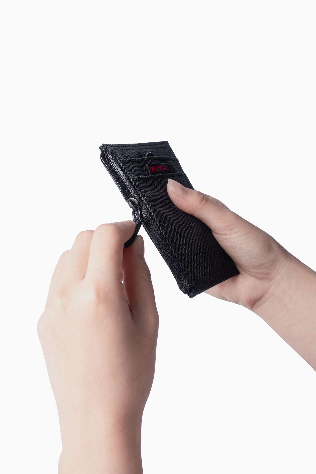 KONVAL TRAVEL CARD WALLET